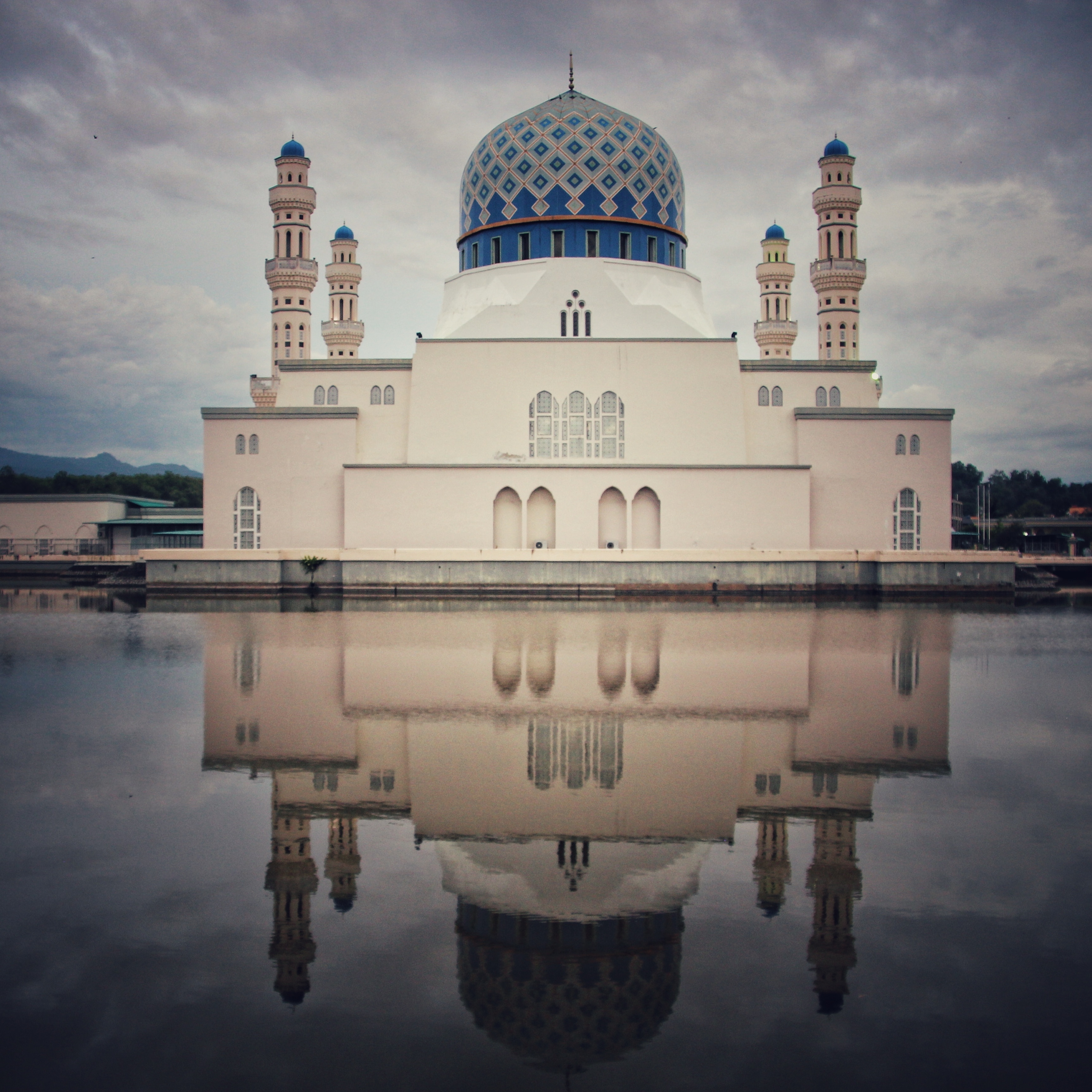 Visit Kota Kinabalu City Mosque in Kota Kinabalu | Expedia