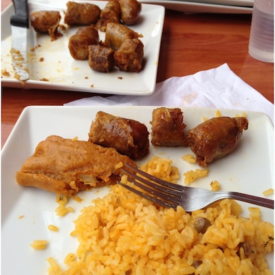 Pasteles, arroz con gandules y longaniza!