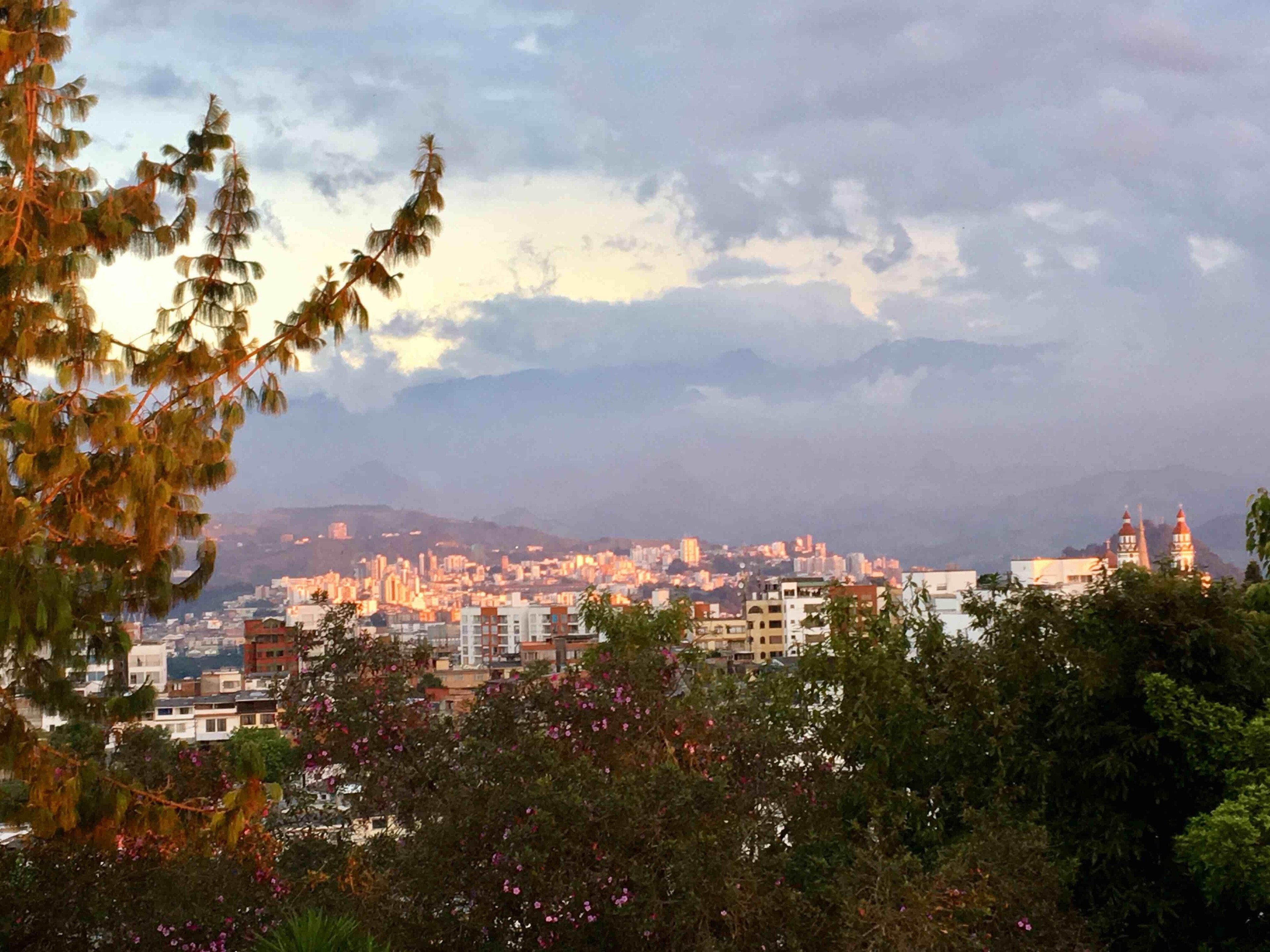 Photo by Karlo Velásquez