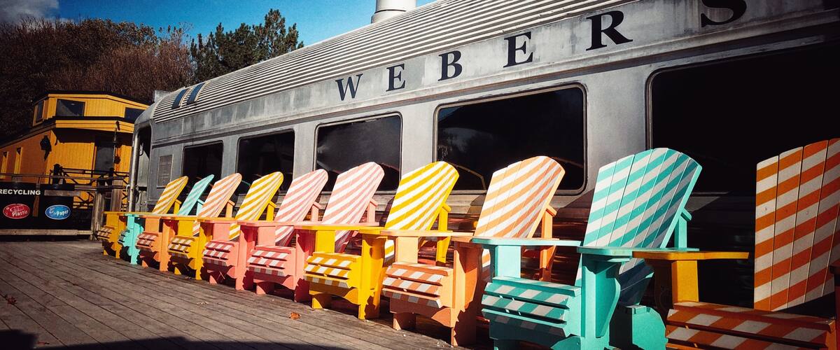 Unique, old-school joint for burgers, shakes & poutine featuring dining inside a converted train car. And those chairs seem to be the thing around here... 😀