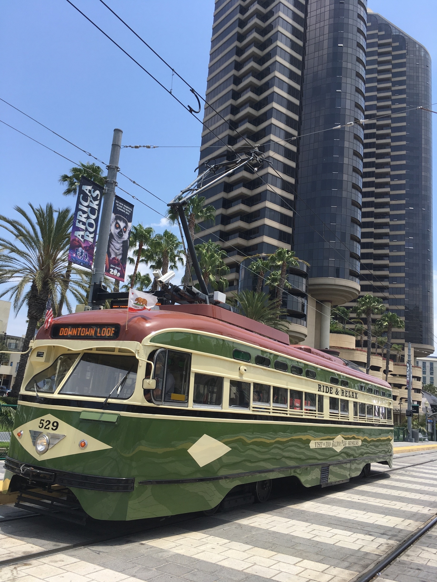 How to get to Padres Team Store in San Diego by Bus, Cable Car or Train?