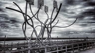 The Spirit of the Staithes is a sculpture positioned on the quay. When viewed from a certain angle the panels at the top form the image of a coal train in reference to the coal industry history of Blyth harbour.