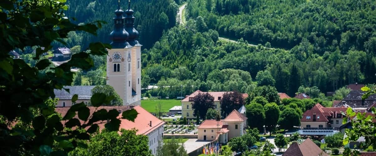 a view on the Cathedral of Gurk in Austria #BvsCities