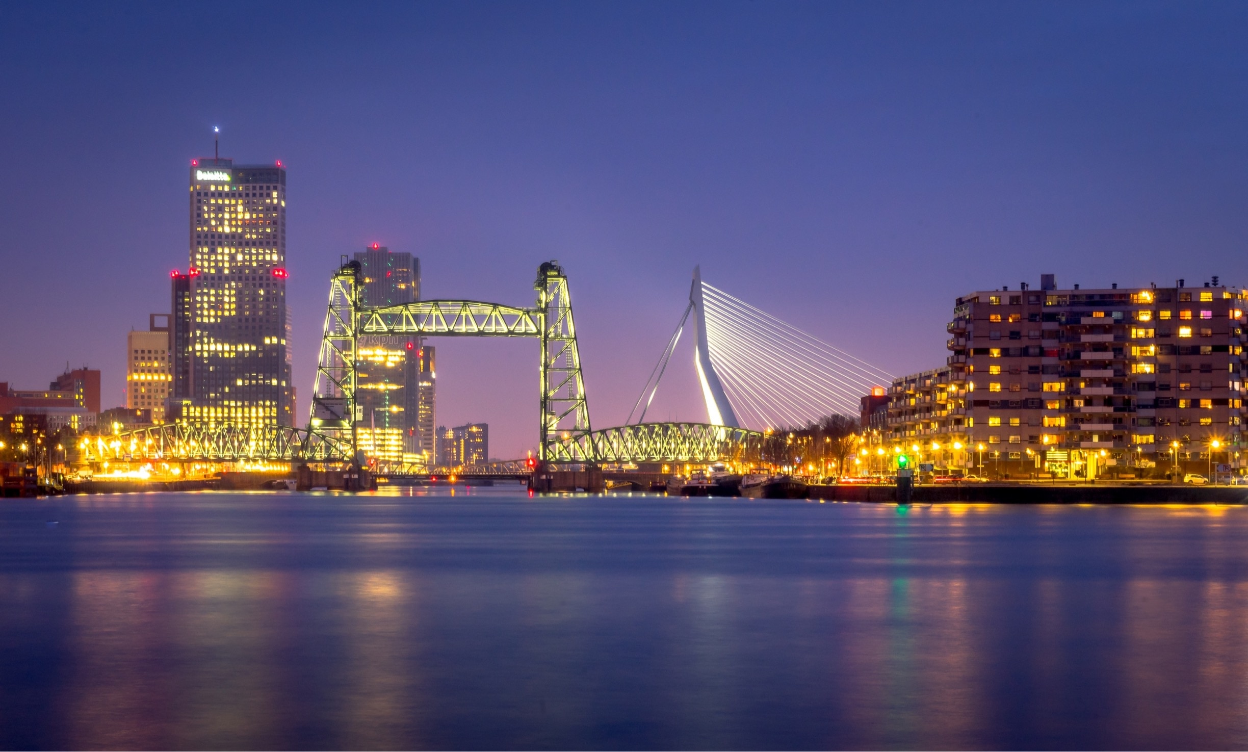 Rotterdam at night

JUST FOLLOW THE PIN TO GET THERE 📌
⬇️⬇️ Make my day and follow me also at: ⬇️⬇️
https://www.instagram.com/mistermirrorless/
https://www.facebook.com/dennisdondersphotography/
https://500px.com/dennisdonders
www.flickr.com/photos/denniskuh1896