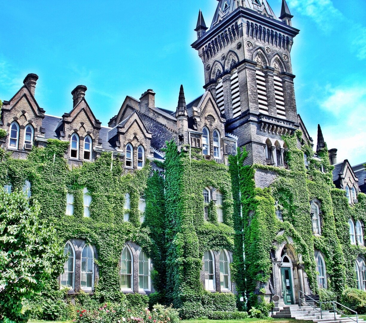 H tel Pr s De Campus St George De L universit De Toronto Toronto 