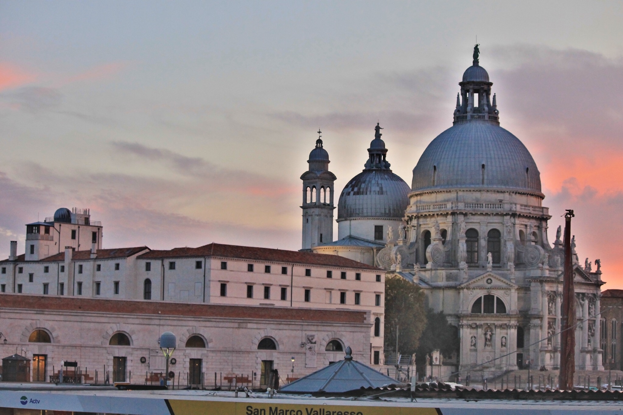 Basílica de Santa Maria della Salute, Venecia, Veneto, Italia en Dorsoduro  | Expedia