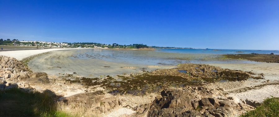 Lovely campsite here directly on the beach.
