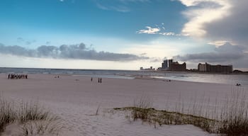 On a small walk way, at Alabama state beach park. Located in gulf shores, Alabama. Great location to get away from the crowds and catch some massive waves. #localsecrets