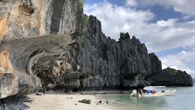 We were the first to arrived in Shimizu Island for Tour A :)
