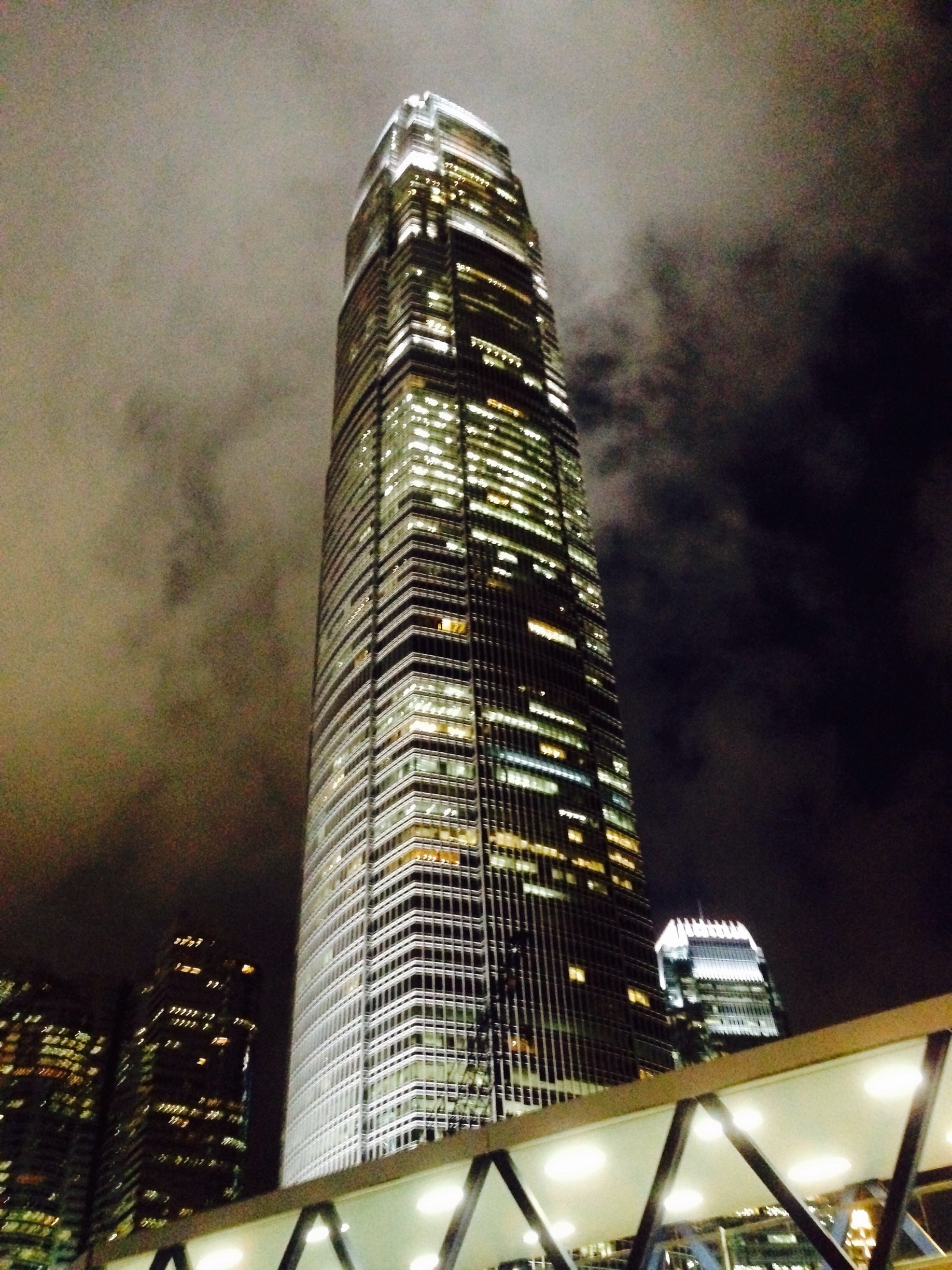 拍摄者： Shem Maslog