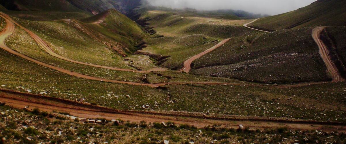 This is the meandering road to reach Iruya, from Humahuaca, in Jujuy. Winding road, changing the view at every turn. Four hours trip on an old bus, totally worth it!
