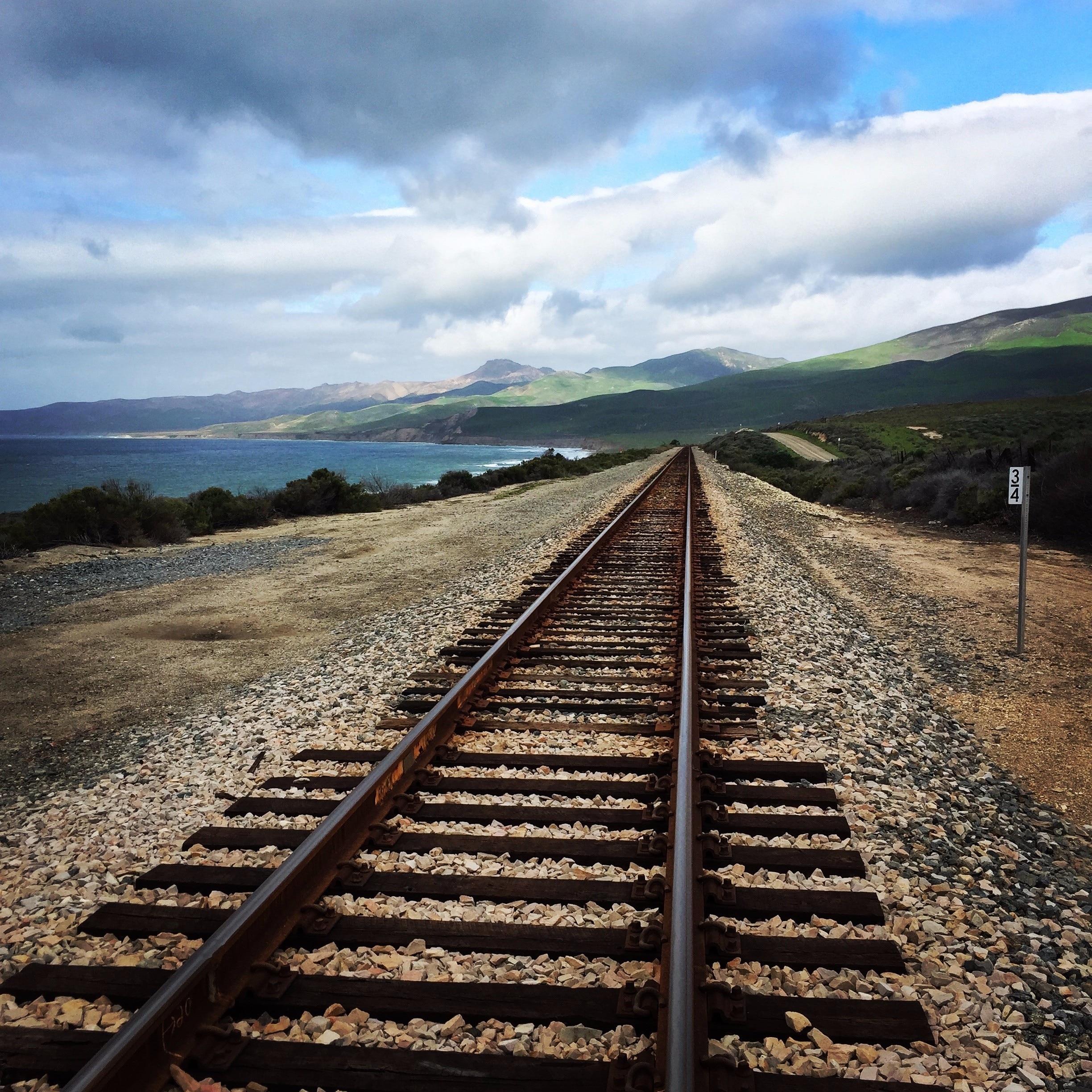 Just an hour drive from Santa Barbara and a 45-minute drive from Lompoc, you'll find spectacular landscapes like this one. A sign 4.5 miles south of Lompoc off Highway 1 will direct you onto Jalama Road. Follow this scenic, winding, 14.5 mile road to the coast. You'll cross these railroad tracks before heading into Jalama Beach County Park.

#lifeatexpedia
#roadtrip
#California
#lifeatexpedia
#weloveourmarkets
#AMER
