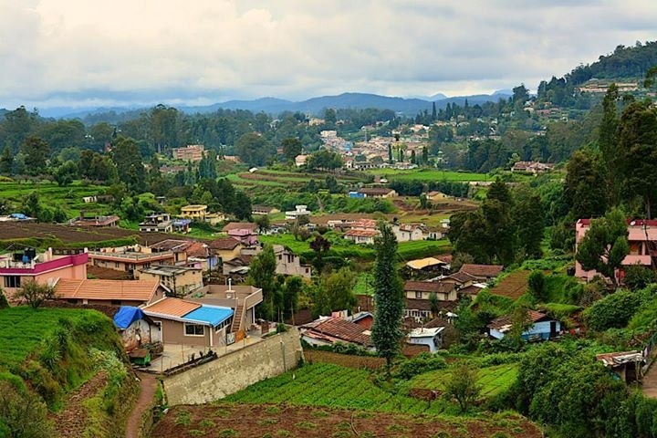 En route to Kotagiri from Coonoor...some breathtaking landscapes all along the way.