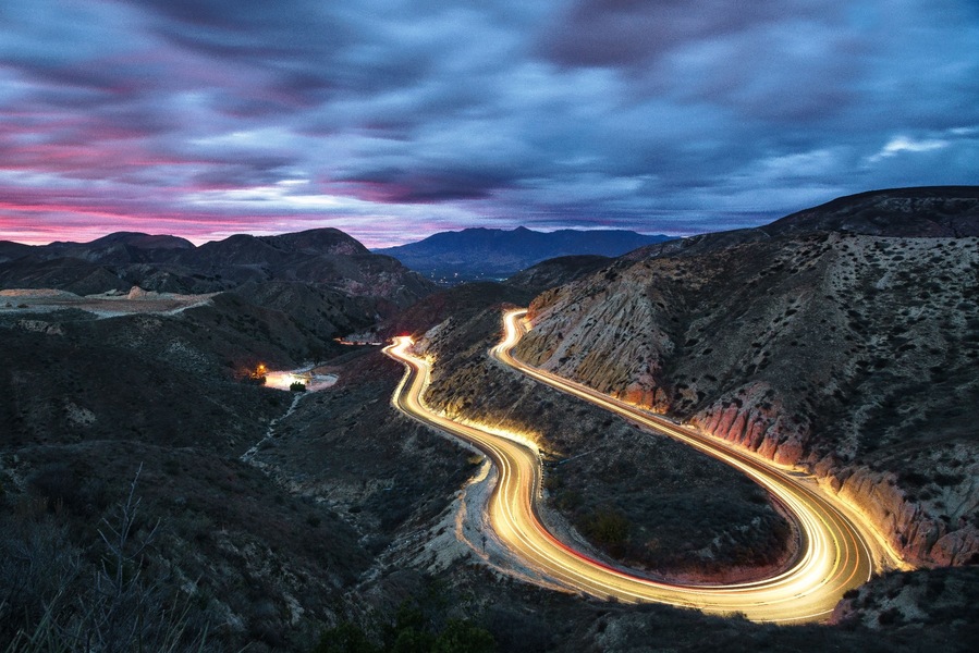 A hidden gem of a road about an hour outside of Los Angeles. While not world famous like the switchbacks of more mountainous regions, this stretch of highway is known to local photographers for its ability to be photographed in long exposure. #longexposure #roatrip #travel #explore #adventure #photography #california #losangeles #ventura