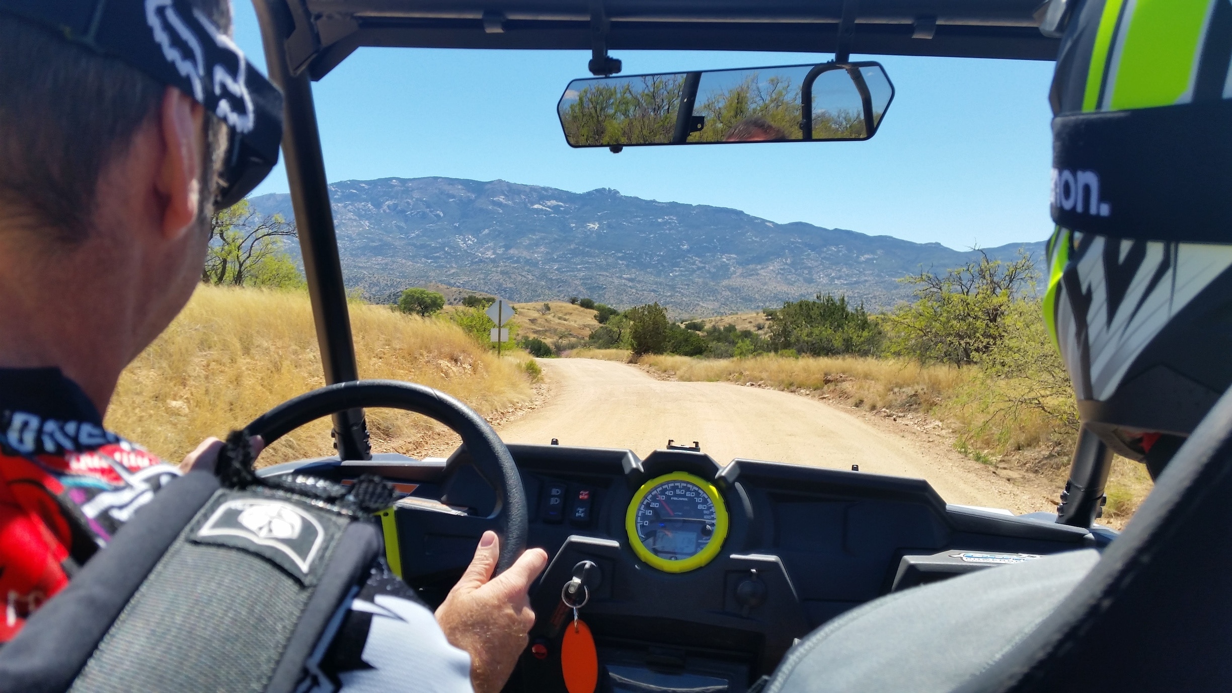 We drove with our friends in their Polaris dune buggy from E Snyder Rd in Tucson right into the Catalina Mountains. The dirt roads are 4WD only.
#adventure #adrenalfatigue #wildwest #Arizona #Merica 