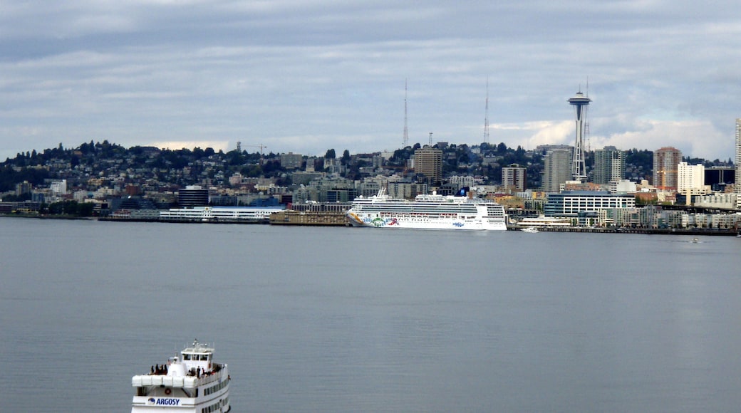 Bell Street Cruise Terminal at Pier 66, Seattle, Washington, United States of America