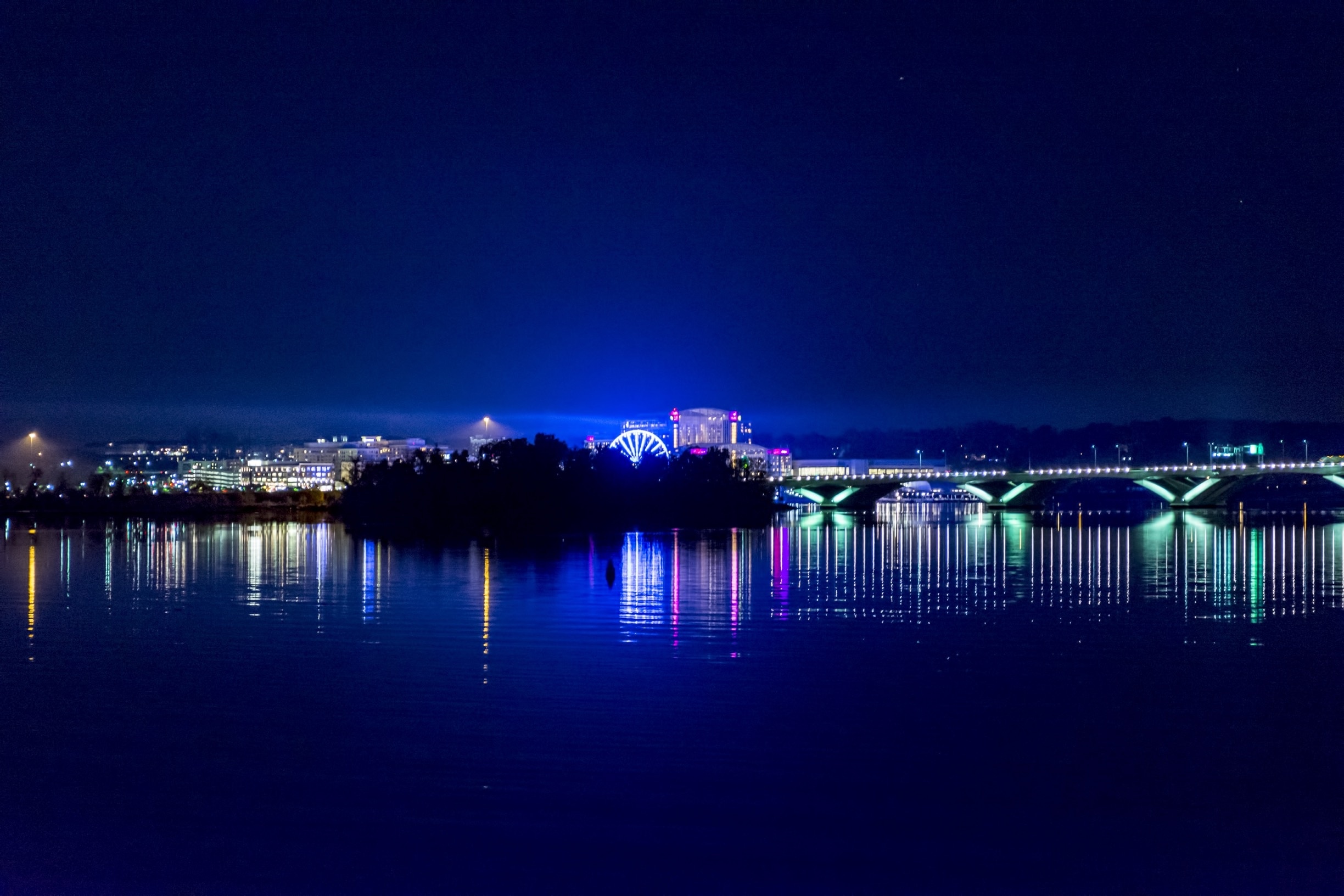 Another shot from the Potomac river.  Cool night shots
#URBANJUNGLE