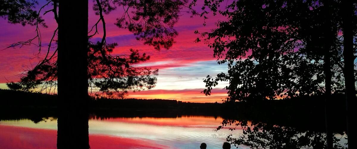 An incredible sunset in Hauho, Finland. An important part of Finnish culture is to spend time in the peace of the nature and enjoy the silence. Maybe that's the reason Finns are one of the happiest people in the world. #Culture