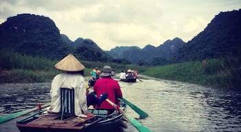 Exploring the beauty of Vietnam 