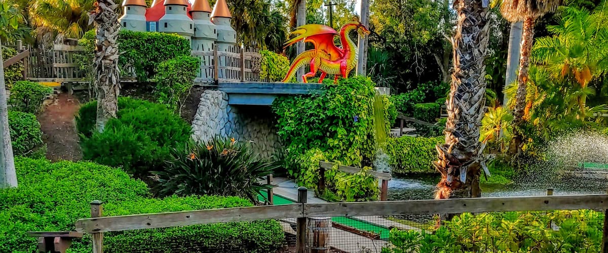 I attempt to track down mini golf courses anywhere I travel.
Aside from the mechanical wonderment of Par-King near Chicago, Castle Mini Golf is the best course yet!
Tons of real estate to cover, long greens, many multi-level holes, fun medieval theme, beautifully landscaped, and very well maintained.
If you're in or passing through the Fort Myers area, it's most definitely worth a detour.
#Trovember