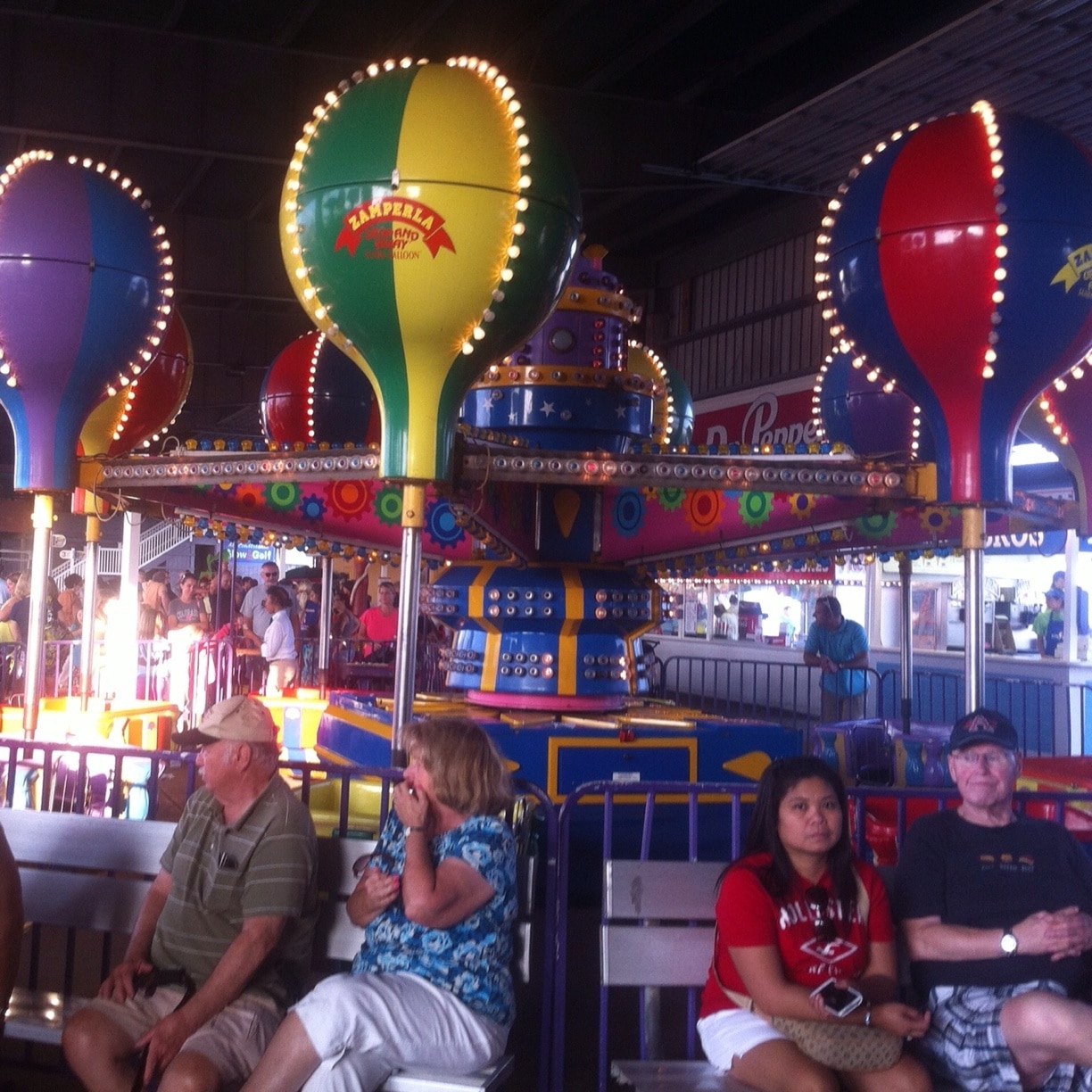 Ocean City, NJ during Labor Day weekend 2013 @ Wonderland Pier #kidsfun #beach #oceancitynj #beachfun #playa