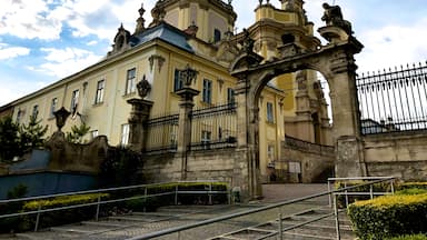 Located on St. George Hill, over-looking the city of Lviv, the church was the perfect target for destruction in the past. At least two versions of the St. George Cathedral were built before the final construction of the church as it is seen today. The Cathedral of St. George became the mother congregation of the Greek-Catholic religion in Ukraine.

The St. George Cathedral in Lviv, is home to one of the most treasured relics, which was brought to the cathedral by Bishop Jiseph Shumlianskyi in 1674. It is the Icon of the Virgin Mary, and is a spectacular and preserved artifact. The interior was decorated with luxurious embellishments created by the local artistic talents of Lviv. Pinsel, the sculptor of the cathedral, created the spectacular St. George (known as the Dragon Slayer) statue. The St. George statue can be viewed in the attic of the cathedral, while the intimidating statues of St. Athanasius and St. Leo protect the portal.

Renovations to the St. George Cathedral took place in the 1996, restoring the original beauty of the cathedral. Tourists, visiting this amazing historical masterpiece will not be disappointed. Over and above the cathedral, visitors can also visit the belfry, walk through the peaceful gardens or enter the final resting place of many important figures of the past in the tombs below the cathedral.