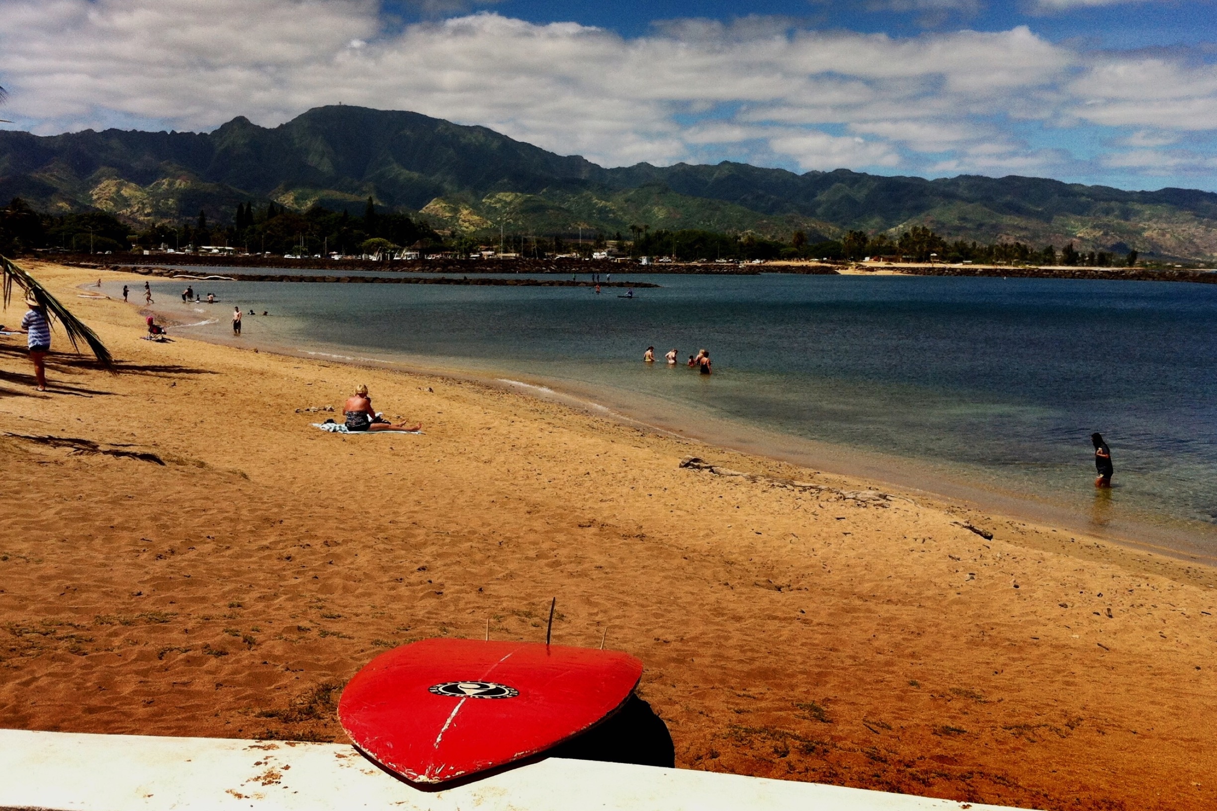 The colorful beaches of Oahu are amazing!
#EndlessSummer