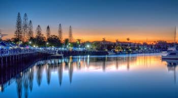 Raby Bay Marina is a great spot for a sunset. If the markets are on the vibe and atmosphere is great.  There are lots of eating spots and a boardwalk around the marina. It’s a great place to just sit and watch. 