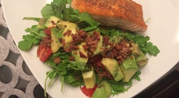 You know sometimes the best meal is made by friends. Scotch salmon, fresh salad with arugula and avocados, and a line-ginger vinaigrette. #FoodieFinds