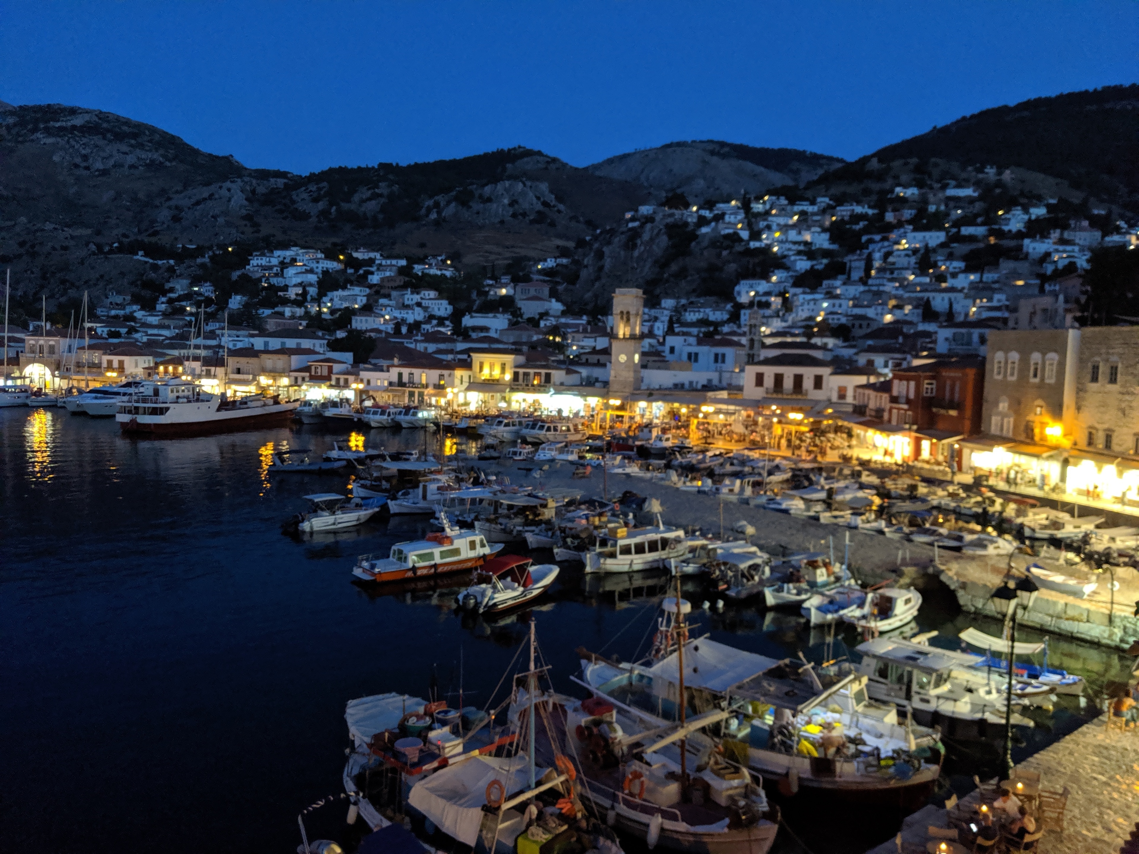 Hydra Port at night, taken from the terrace of the fabulous Hydrea Hotel. Hydra is a UNESCO heritage site and all the buildings are traditional with no modern architecture. Cars, motorcycles and bikes are not allowed on the island and public transport is quite literally by donkey or mule
#LifeAtExpedia