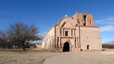 A Franciscan mission that was built in the late 18th century and was never rebuilt after being abandoned after repeated Apache raids in the 19th century that killed farmers and ranchers in the area.

#LikeALocal