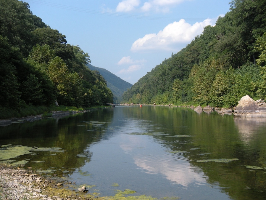 #localgem
#TroveOn
#weekendgetaway
West Virginia really is wild and wonderful. A cookout on the South Branch of the Potomac River bundled together with a float in a canoe or kayak is an end of Summer tradition. If you are lucky, on a warm clear day, you may even see the Eagles that make their homes in the surrounding mountains.