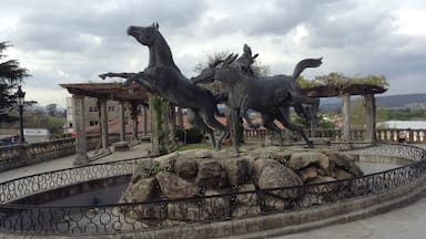 Horse sculpture by Tui's own Juan Oliveira (1928-2002)