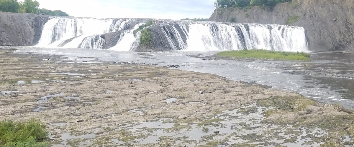 A huge waterfall for the whole river