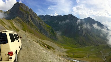The Col du Tourmalet is the highest paved pass in the French Pyrenees. Cyclists' heaven.  Van's brakes were decidedly iffy on the way down!!