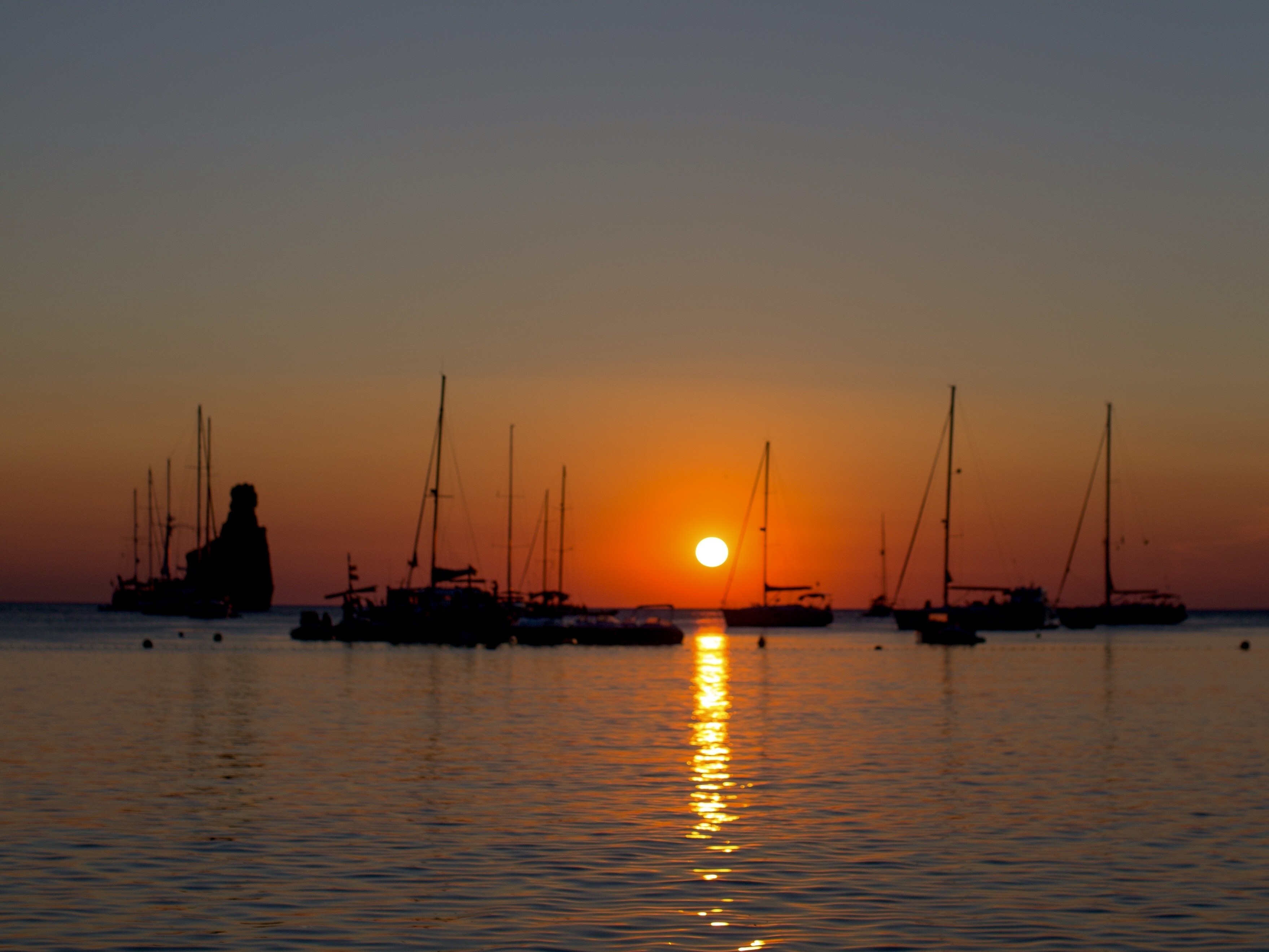 Music and sunset at Space Eat & Dance - Ibiza 2023