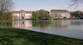 The beautiful lake in front of Opera House Kiel
#architecture


#BestOf5