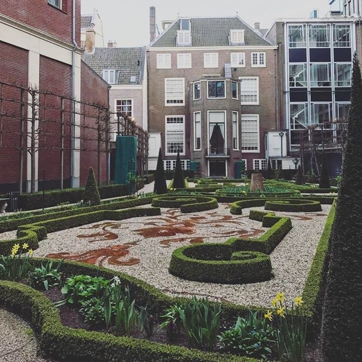 Cool #yard found in #amsterdam #netherlands #europe ... need to get back there 💙