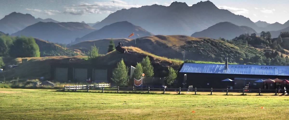 Coming in to land at Flightpark, on a Summers Evening after a Sunset flight from Coronet Peak.
Paragliding in the late afternoon not only offers some of the best sunset views of Queenstown, but some of the most magic smooth air to fly in.
#Queenstown #Paragliding #NewZealand #Travel #Wanderlust #Adventure #GoldenHour