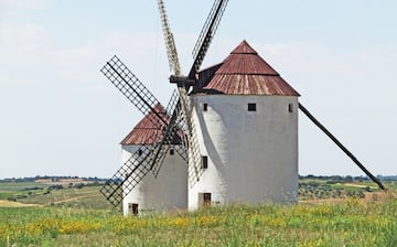Windmills Manchegos, Mota del Cuervo, Castilla - La Mancha, Spain