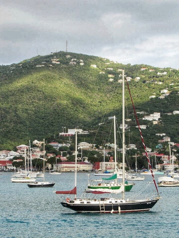 The island of St Thomas has so many beautiful areas, but since we were on a cruise, we didn’t get to explore as much as we’d like. #virginislands