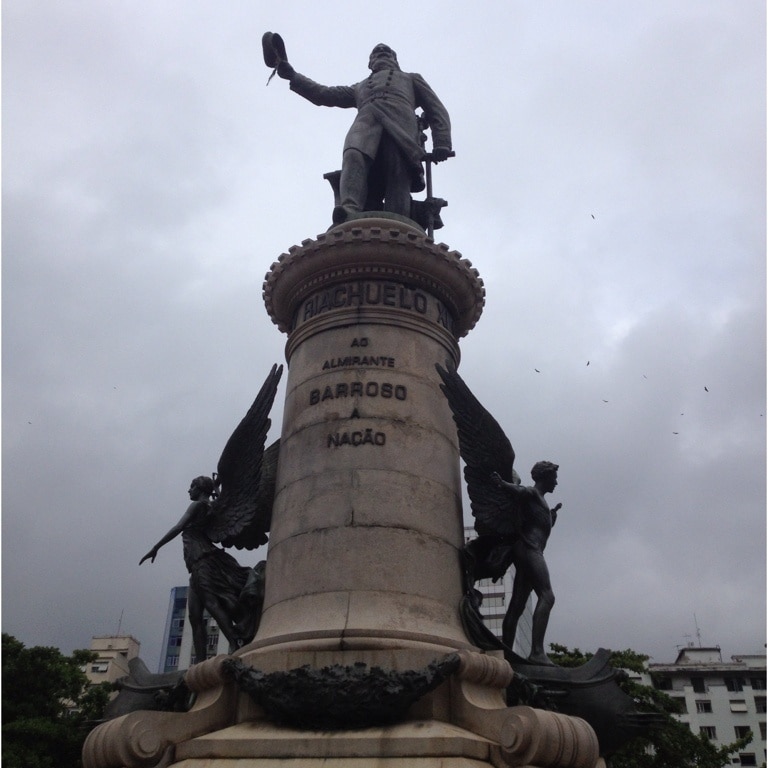 Estátua do Almirante Barroso, herói da Batalha do Riachuelo