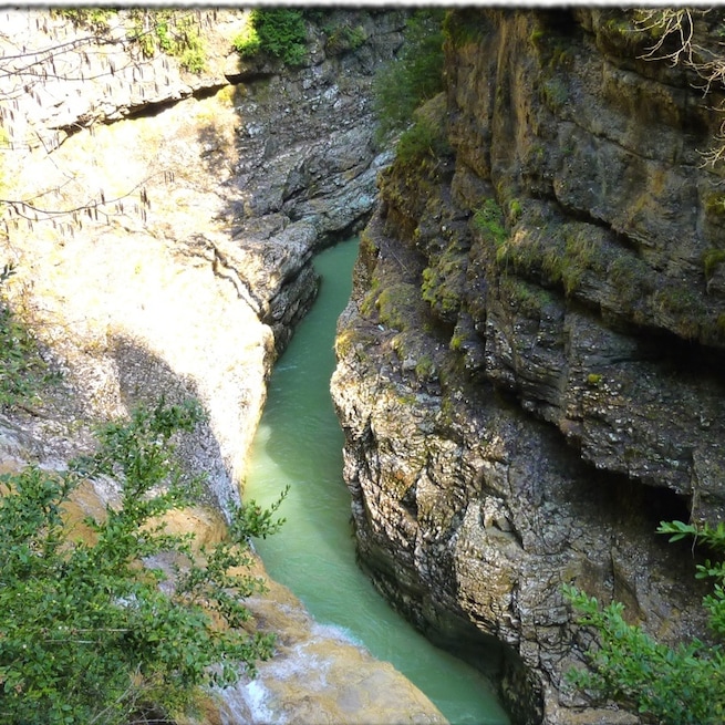 Beautiful Guamskoye canon