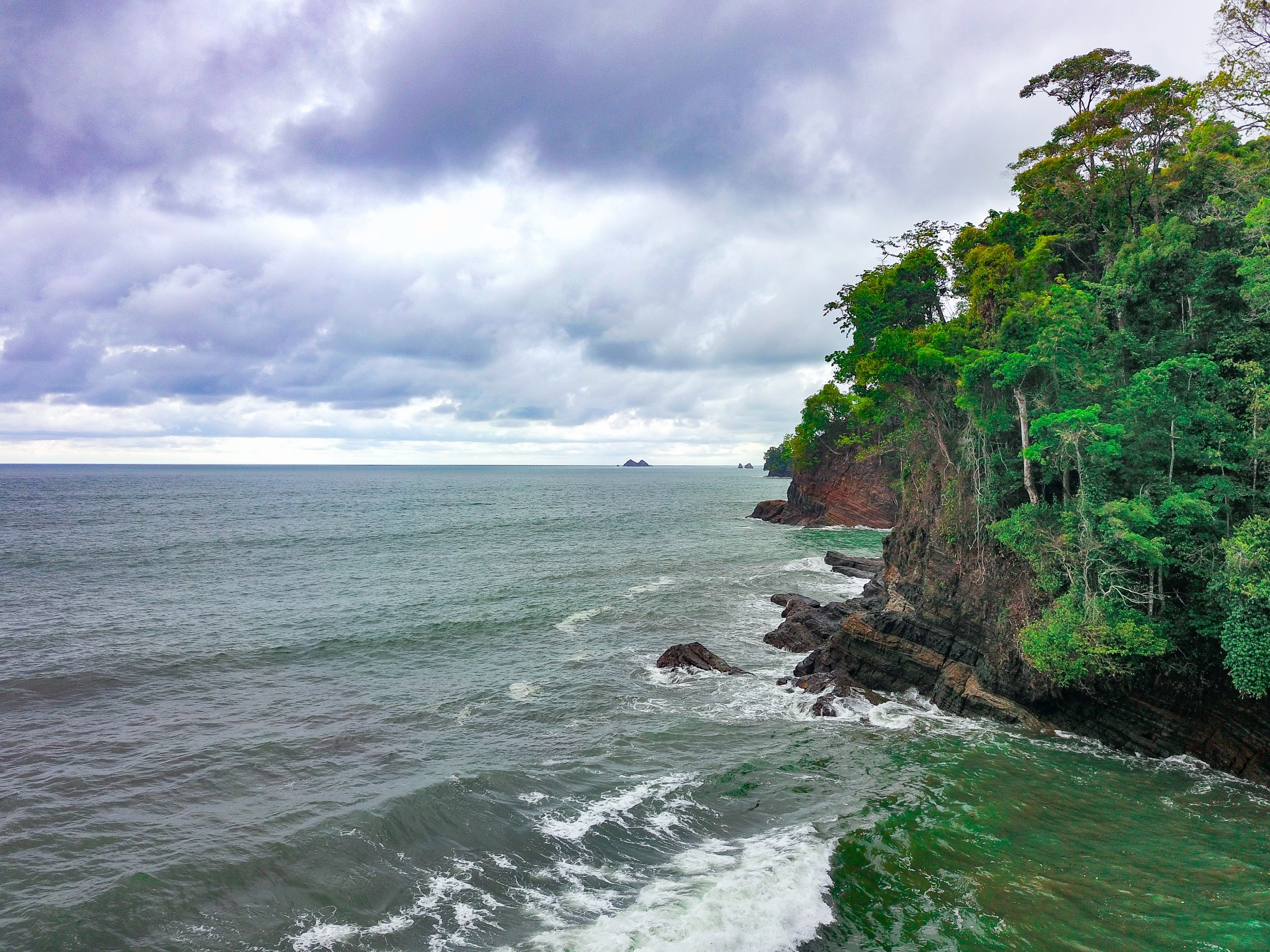 I took this photo on my mission trip in Costa Rica, on our beach day I was able to capture this shot with my DJI Mavic Pro

#AdventurePhotoContest
#Adventure