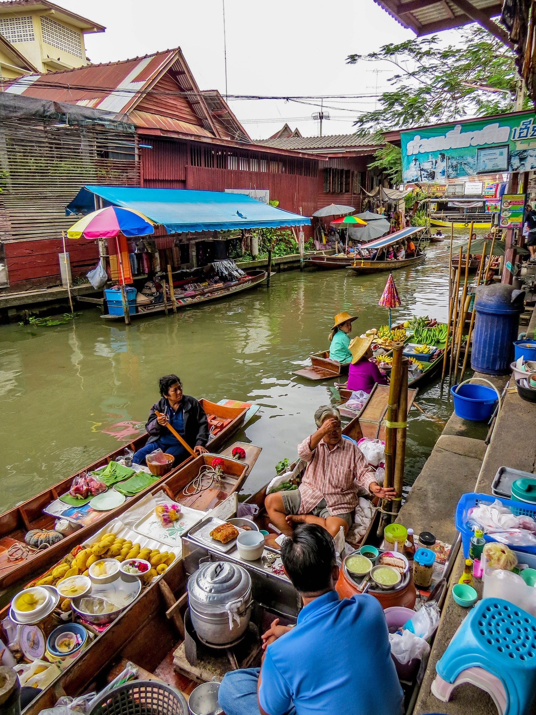 Visit Bang Nam Phueng Floating Market in Bangkok | Expedia