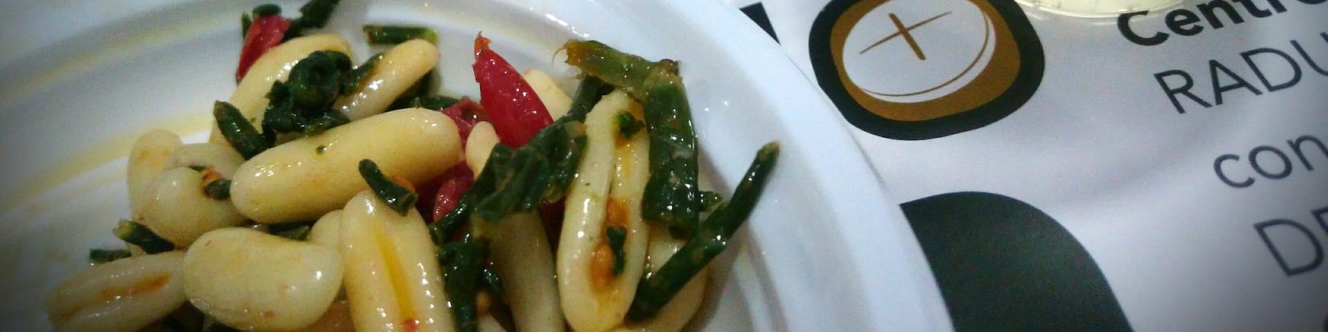 #Delicious "cavatelli" #pasta whit #caciocavallo #pomodori #salicornia #foodporn #food #italianfood #Gargano #Puglia #Apulia