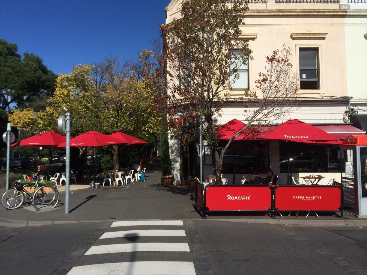 Cute cafés line outside South Melbourne markets 