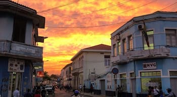 A pretty sunset in São Tomé.
