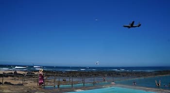 Corrimal rock pools. Corrimal is about 1.5 hours southern of Sydney near Wollongong. Australian airforce plane flying over.
#beach, #corrimal, #Australia,  # Wollongong,  #raaf, #plane
www.wyldfamilytravel.com