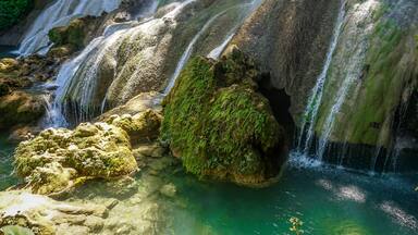 one of the nicest and relaxing hikes around Cuba, take advantage of the crystalline refreshing water on a hot day. 